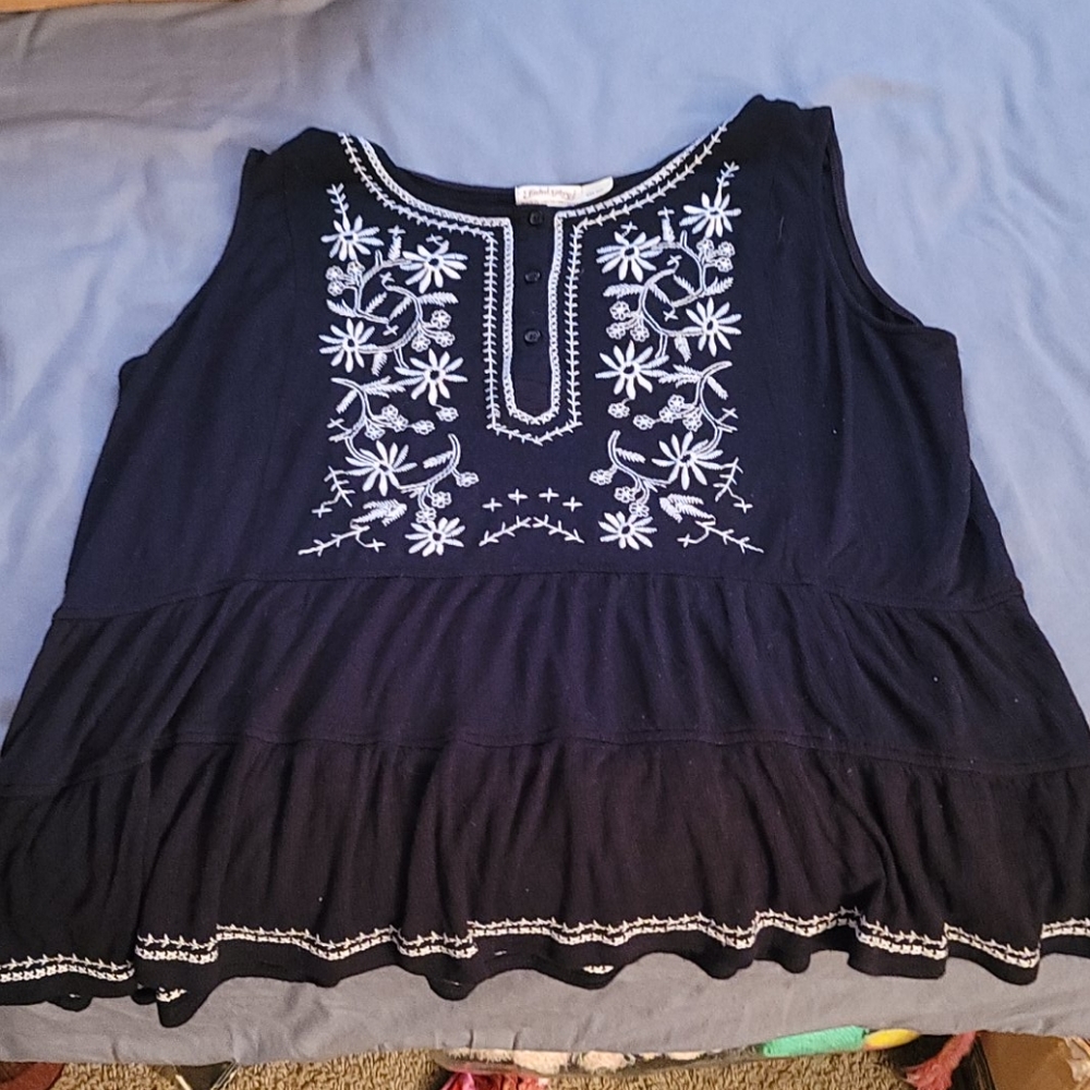 Cute top